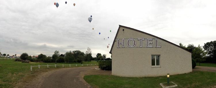Le Charollais Motel Restaurant Contact-Hotel Vitry-en-Charollais Exterior foto